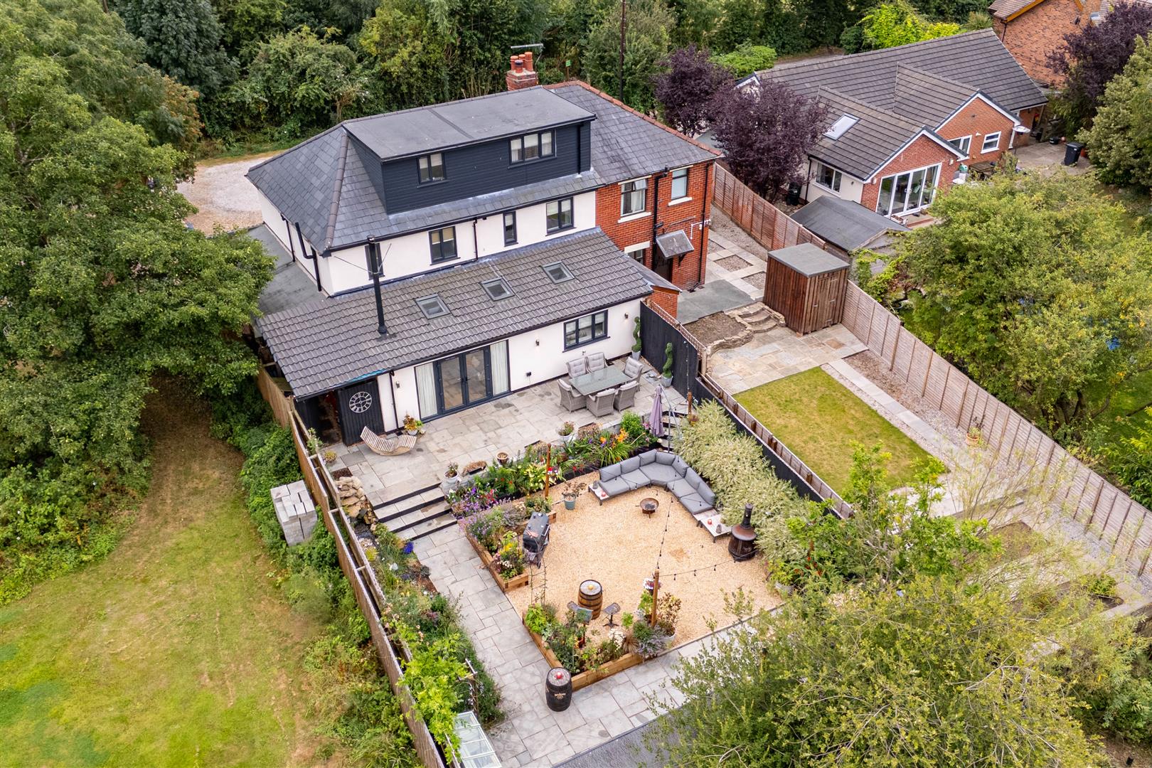 4 bed property in Preston Road, Chorley